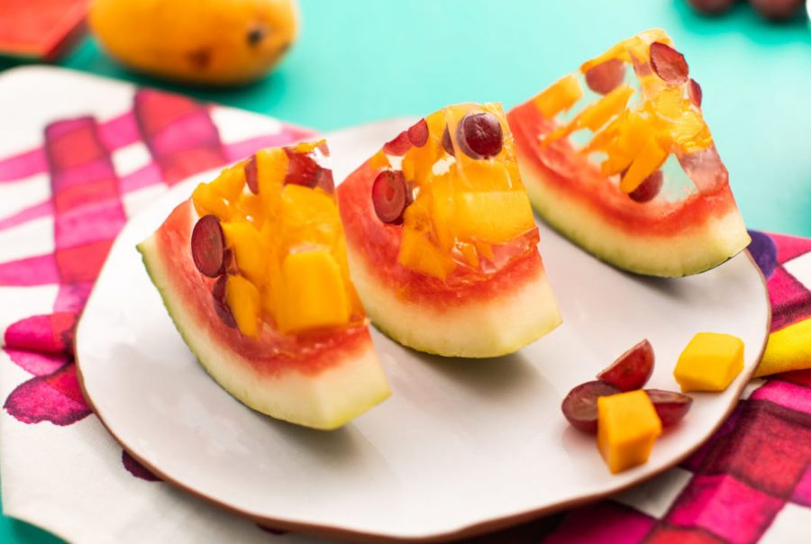 Gelatina de mosaico con yogurt de rompope D'Gari